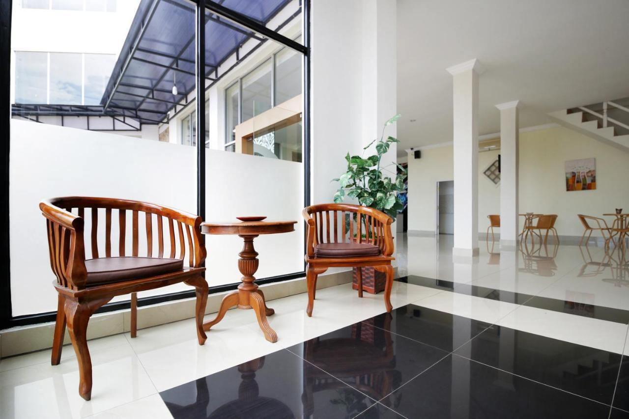 Airy Syariah Mistar Cokrokusumo 29A Banjarbaru Exterior photo