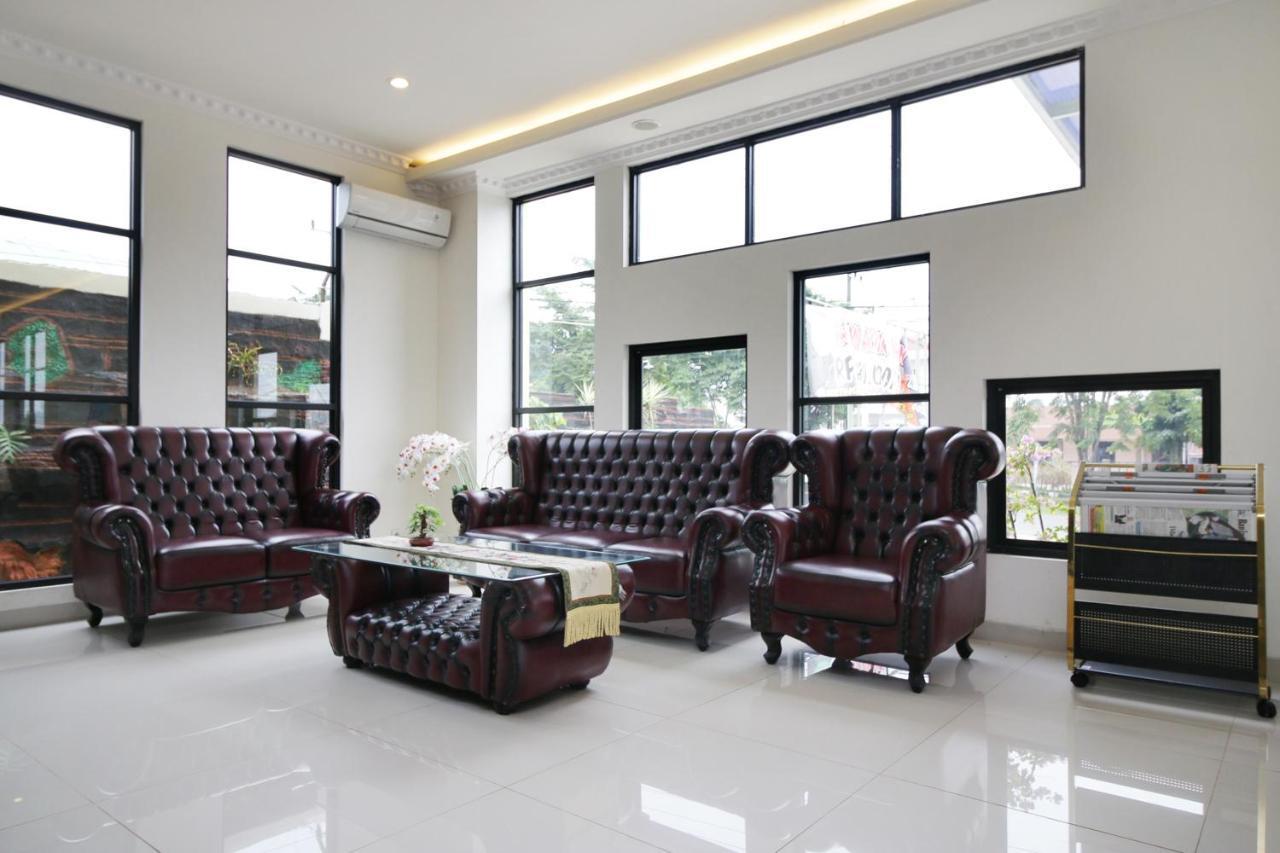 Airy Syariah Mistar Cokrokusumo 29A Banjarbaru Exterior photo